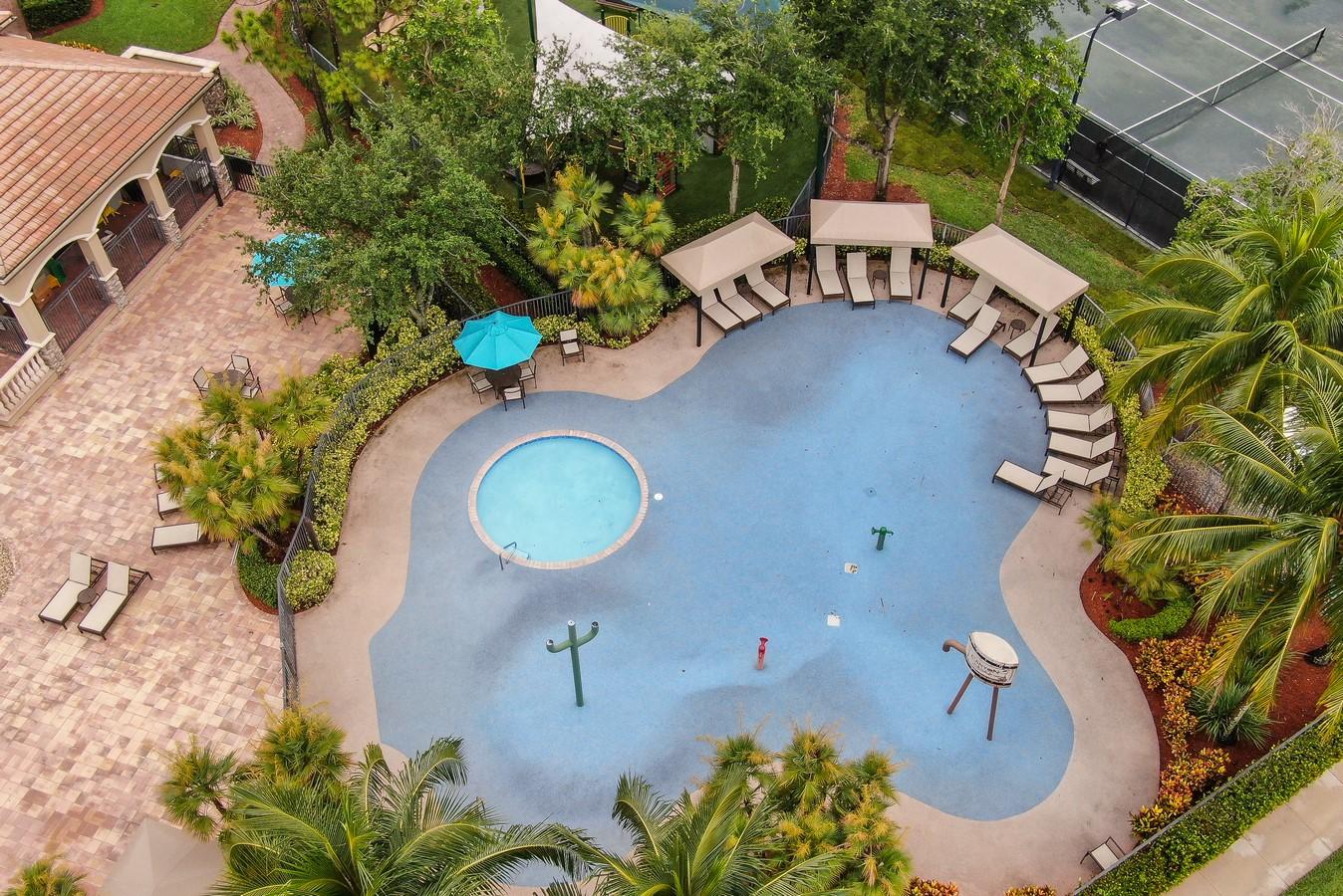 10782 Sunset Ridge Circle Boynton Beach, FL 33473 - Photo 76 of 95 Kids Water Play