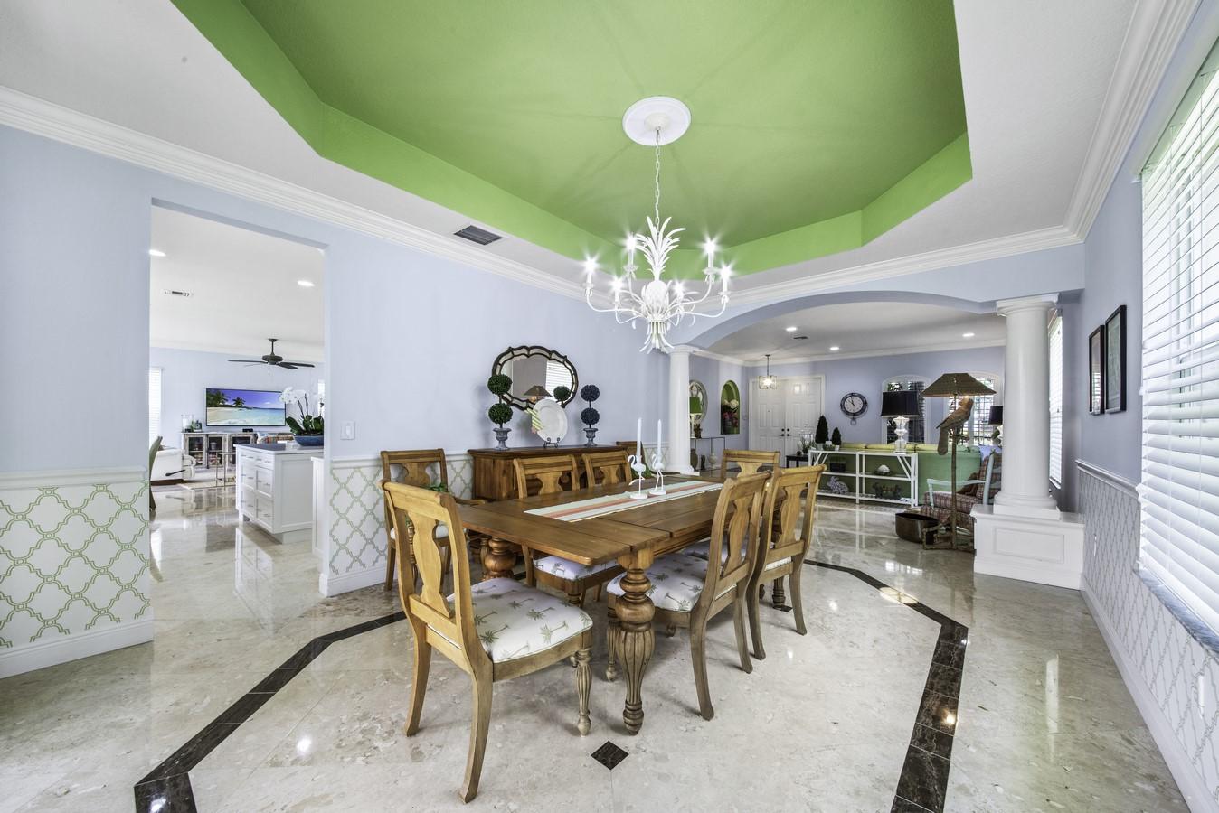 10782 Sunset Ridge Circle Boynton Beach, FL 33473 - Photo 9 of 95 Coffered Ceiling