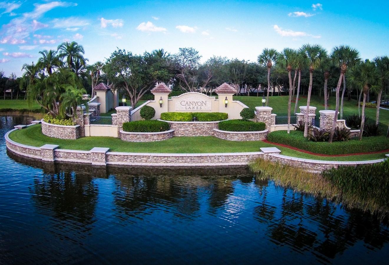 10782 Sunset Ridge Circle Boynton Beach, FL 33473 - Photo 95 of 95 Community Entrance