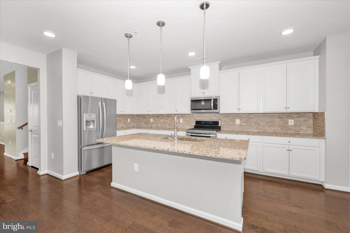 23517 Public House Road, Unit H Clarksburg, MD 20871 - Photo 13 of 35