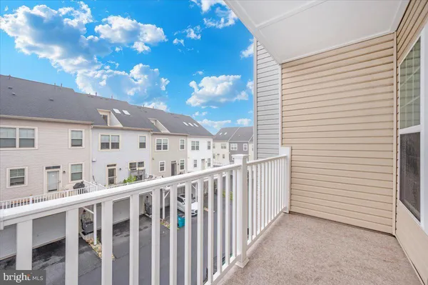 $3,150 | 23517 Public House Road, Unit H, Clarksburg, MD 20871