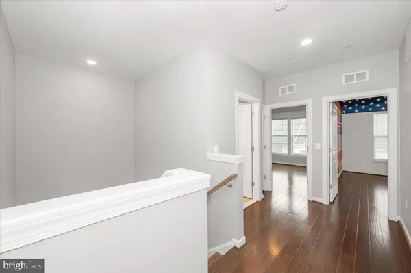 $3,150 | 23517 Public House Road, Unit H, Clarksburg, MD 20871