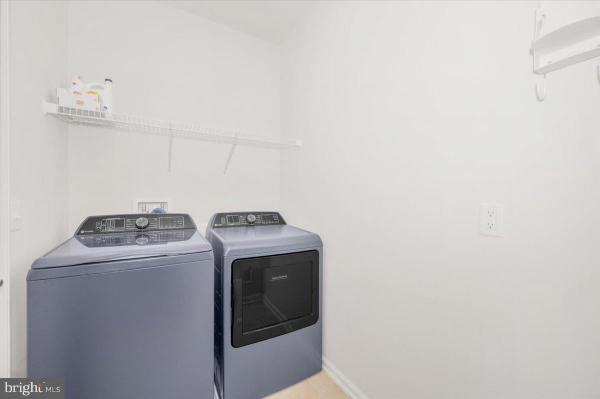 23517 Public House Road, Unit H Clarksburg, MD 20871 - Photo 20 of 35