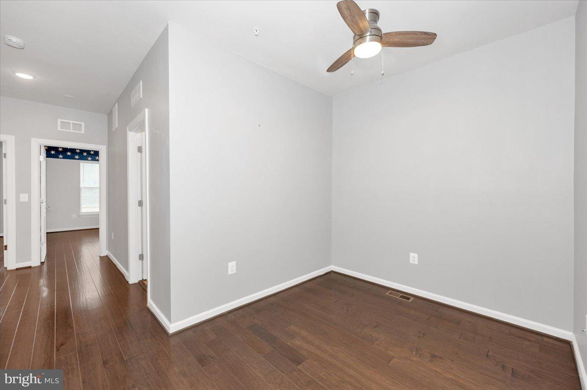 23517 Public House Road, Unit H Clarksburg, MD 20871 - Photo 21 of 35