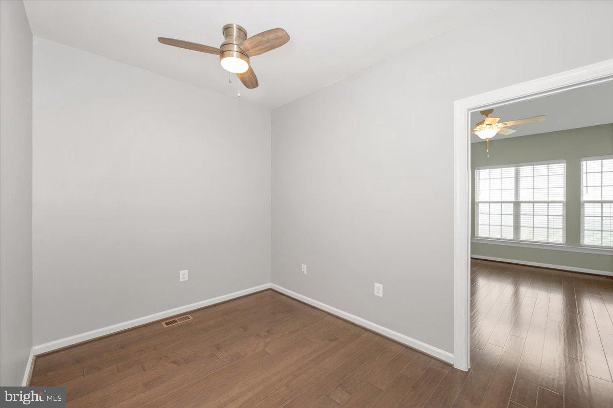 23517 Public House Road, Unit H Clarksburg, MD 20871 - Photo 22 of 35