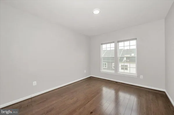 $3,150 | 23517 Public House Road, Unit H, Clarksburg, MD 20871