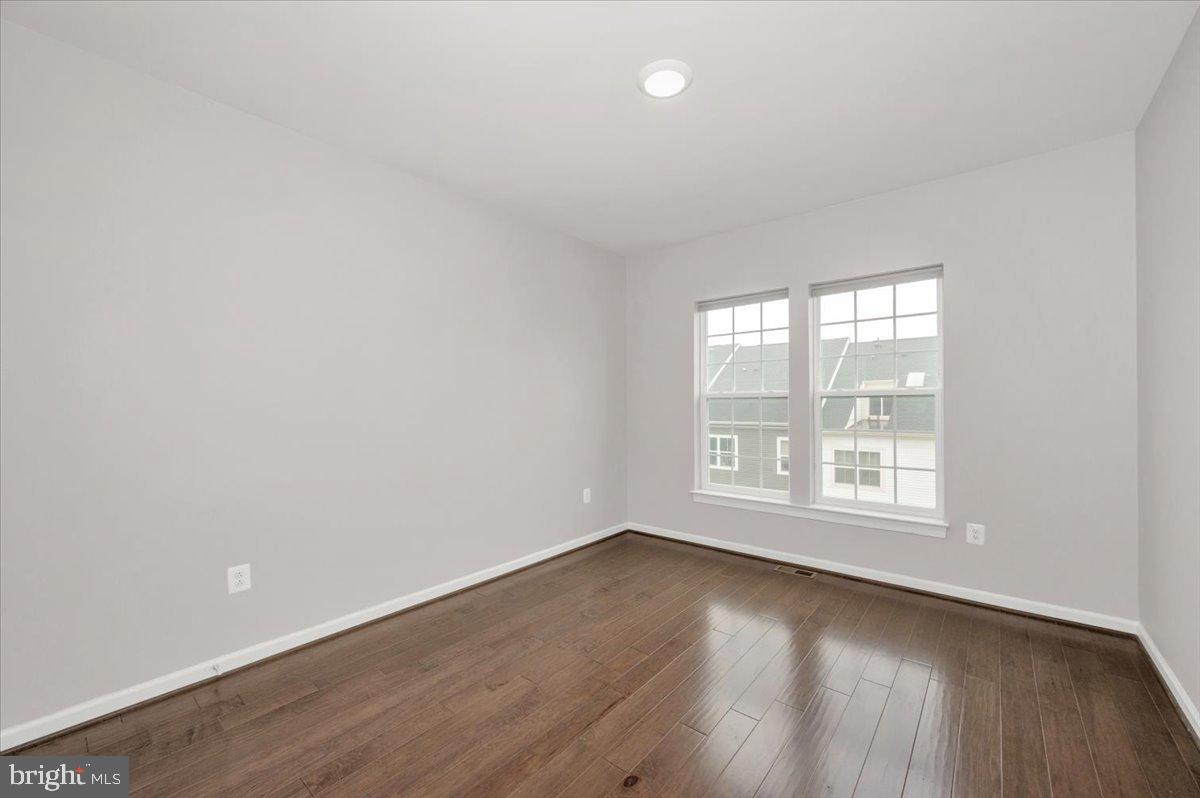 23517 Public House Road, Unit H Clarksburg, MD 20871 - Photo 29 of 35