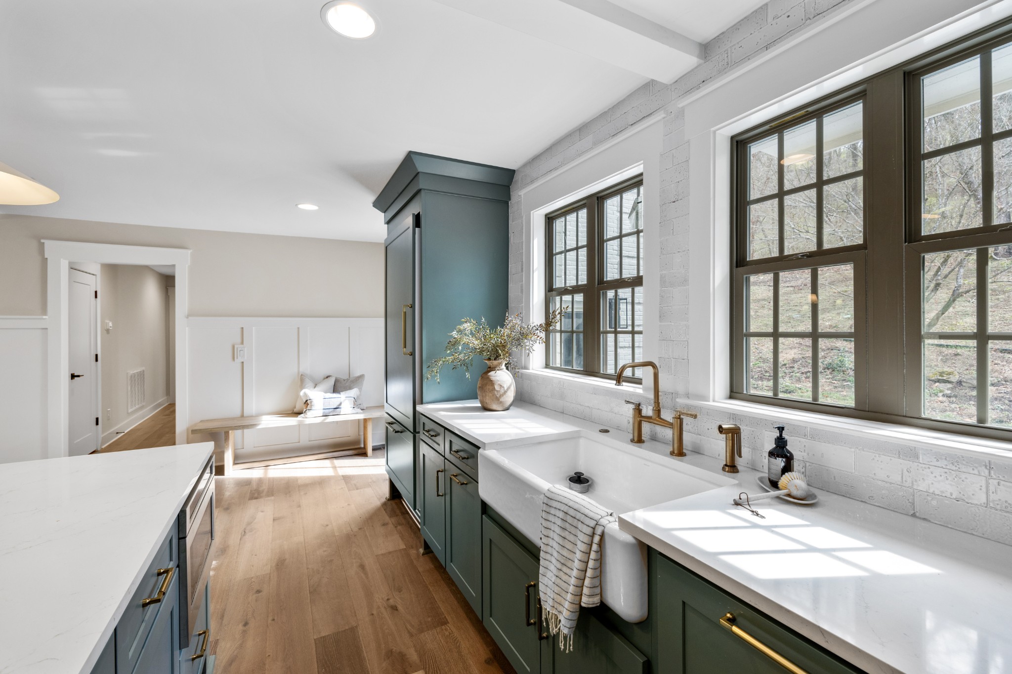 4366 Chickering Lane Nashville, TN 37215 - Photo 9 of 32 a large kitchen with stainless steel appliances kitchen island granite countertop a large window and a sink