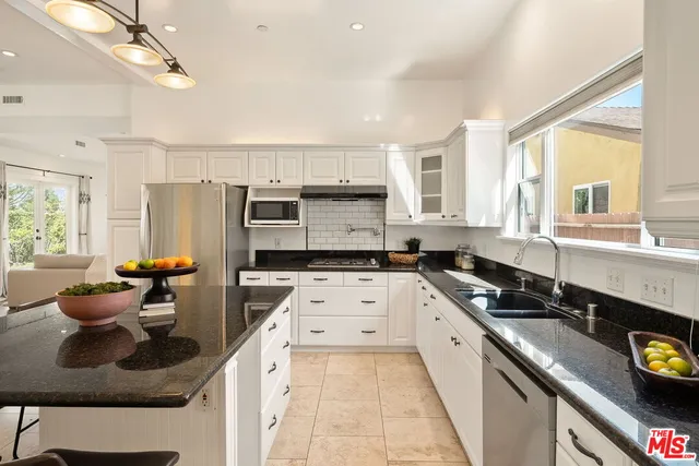 a close up of a bathtub curtain