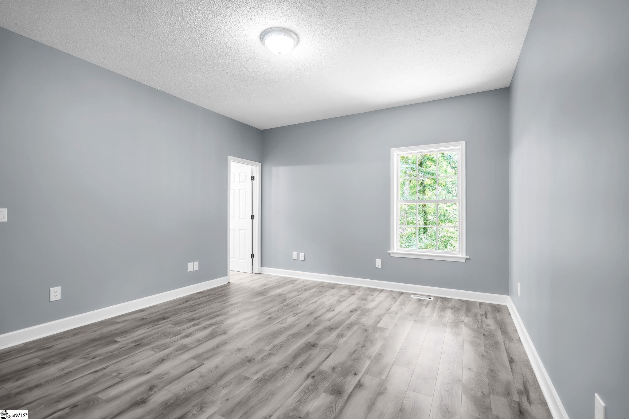 402 Hamilton Forest Drive Easley, SC 29640 - Photo 8 of 17