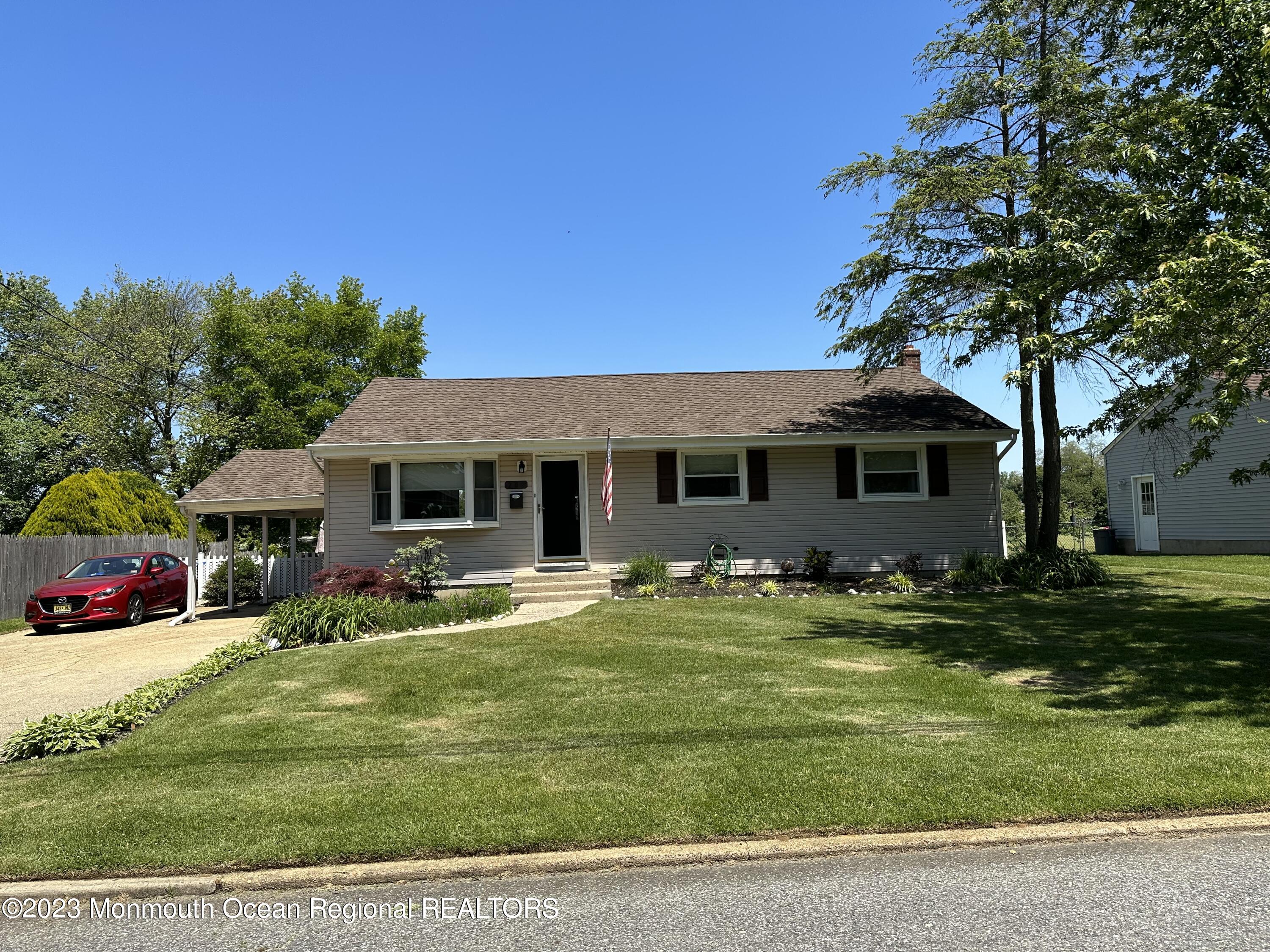 283 Edgemoor Road Belford, NJ 07718 - Photo 2 of 32 Front2