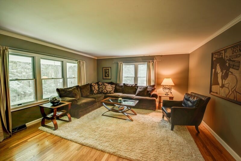 2430 West Ellsworth Road Bloomington, IN 47404 - Photo 3 of 10
