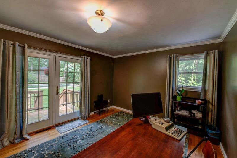 2430 West Ellsworth Road Bloomington, IN 47404 - Photo 7 of 10