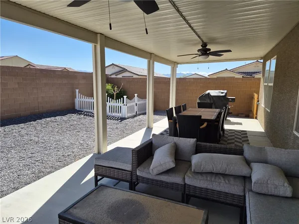 $1,995 | 3807 Sedgwick Avenue, Pahrump, NV 89061