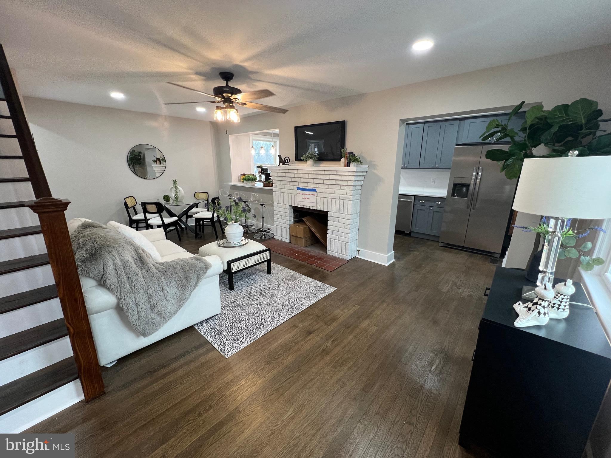 330 Hazel Avenue Delanco, NJ 08075 - Photo 3 of 30