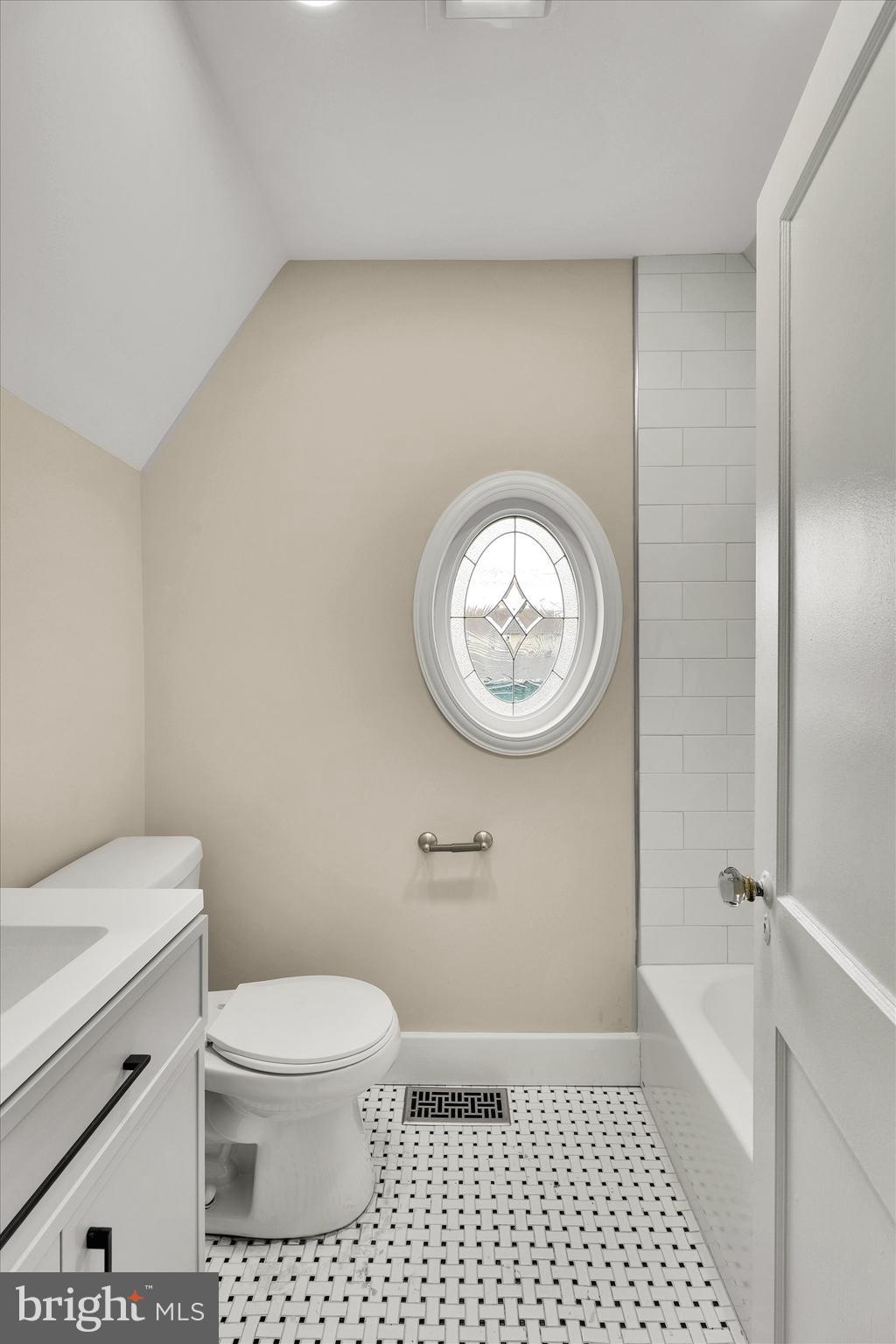 330 Hazel Avenue Delanco, NJ 08075 - Photo 42 of 54 a bathroom with a toilet and a shower