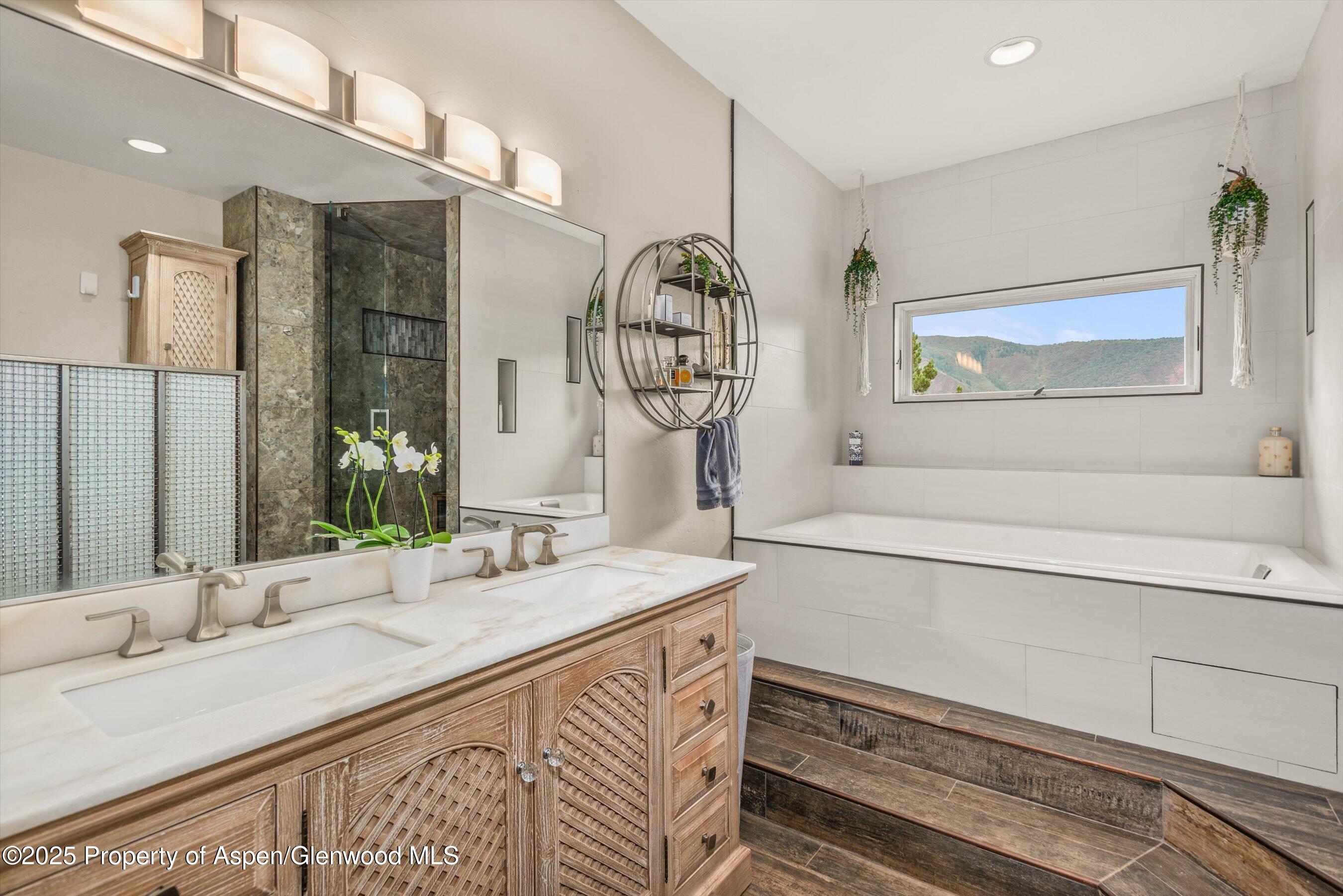 162 Original Road Basalt, CO 81621 - Photo 25 of 57 primary bathroom