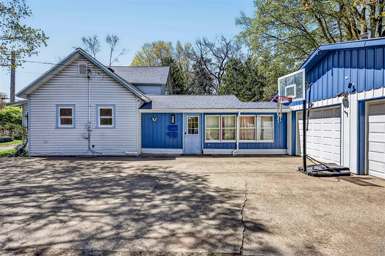 140 West Main Street Hart, MI 49420 - Photo 26 of 39