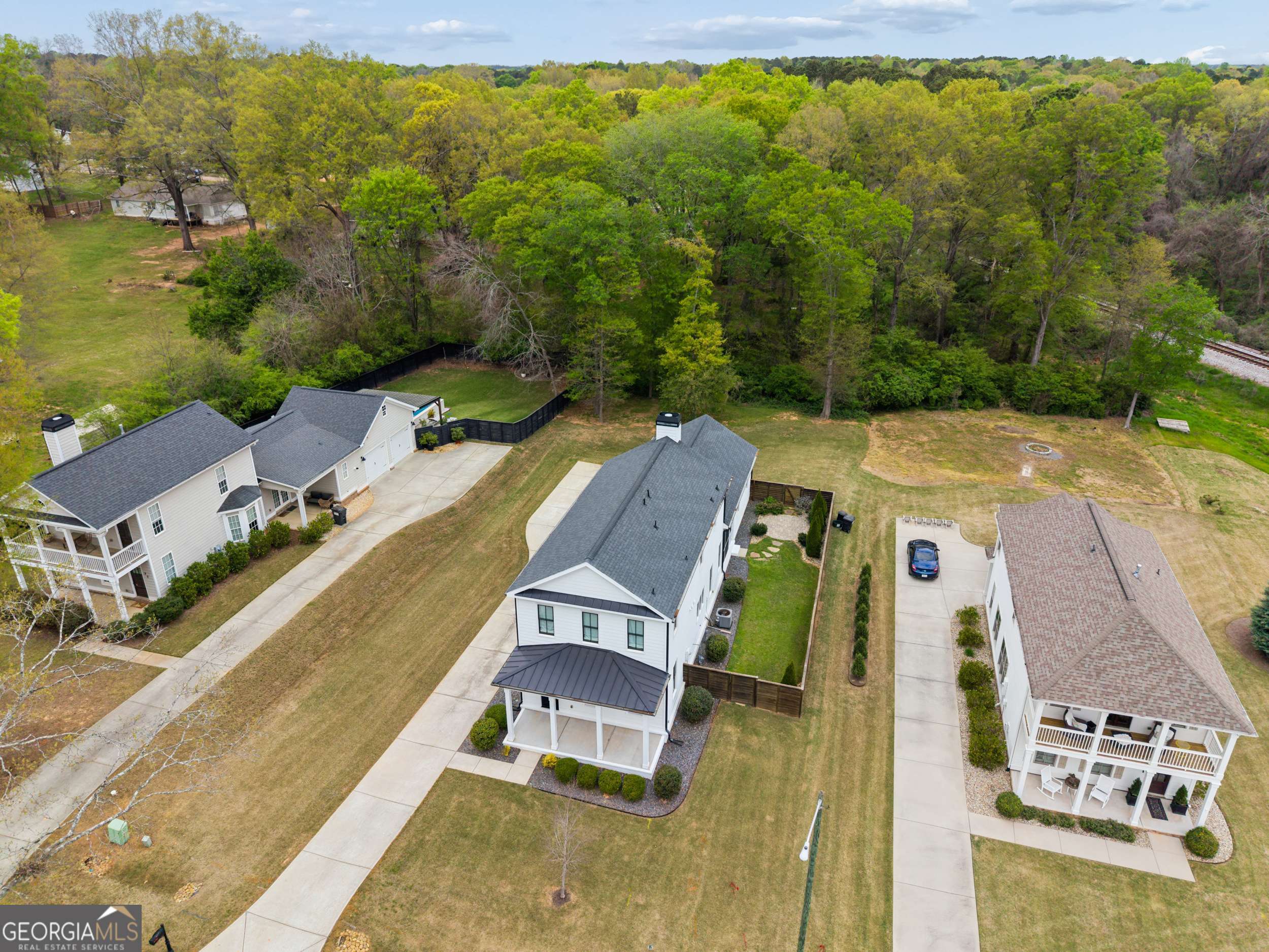 98 Middle Street Senoia, GA 30276 - Photo 3 of 10