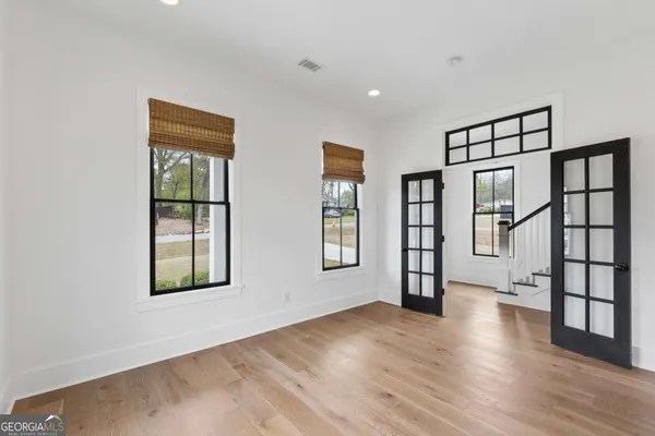 $3,800 | 98 Middle Street, Senoia, GA 30276