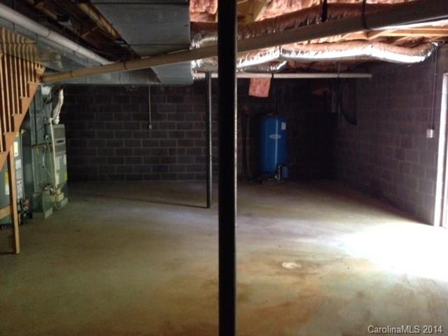 3145 Mathis Mill Road Roaring River, NC 28669 - Photo 3 of 16 Gallery Image 3