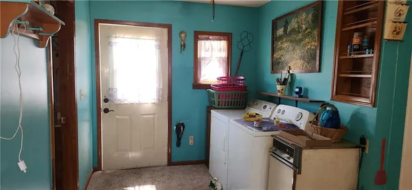 $239,500 | 6 Simms Street, Louisburg, KS 66053