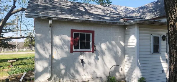 $239,500 | 6 Simms Street, Louisburg, KS 66053
