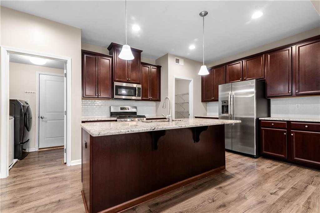 114 Granite Ridge Circle Mars, PA 16046 - Photo 7 of 27 Gallery Image 7