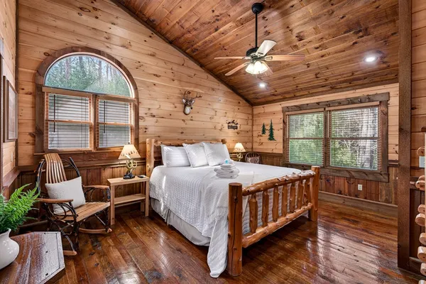 $849,000 | 40 Adelaide Trail, Blue Ridge, GA 30513