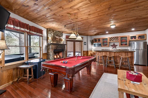 $849,000 | 40 Adelaide Trail, Blue Ridge, GA 30513