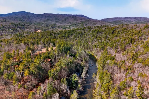 $849,000 | 40 Adelaide Trail, Blue Ridge, GA 30513