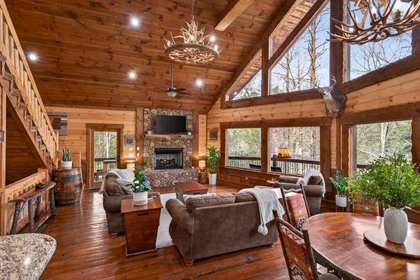 $849,000 | 40 Adelaide Trail, Blue Ridge, GA 30513