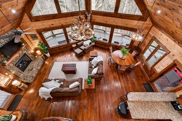 $849,000 | 40 Adelaide Trail, Blue Ridge, GA 30513