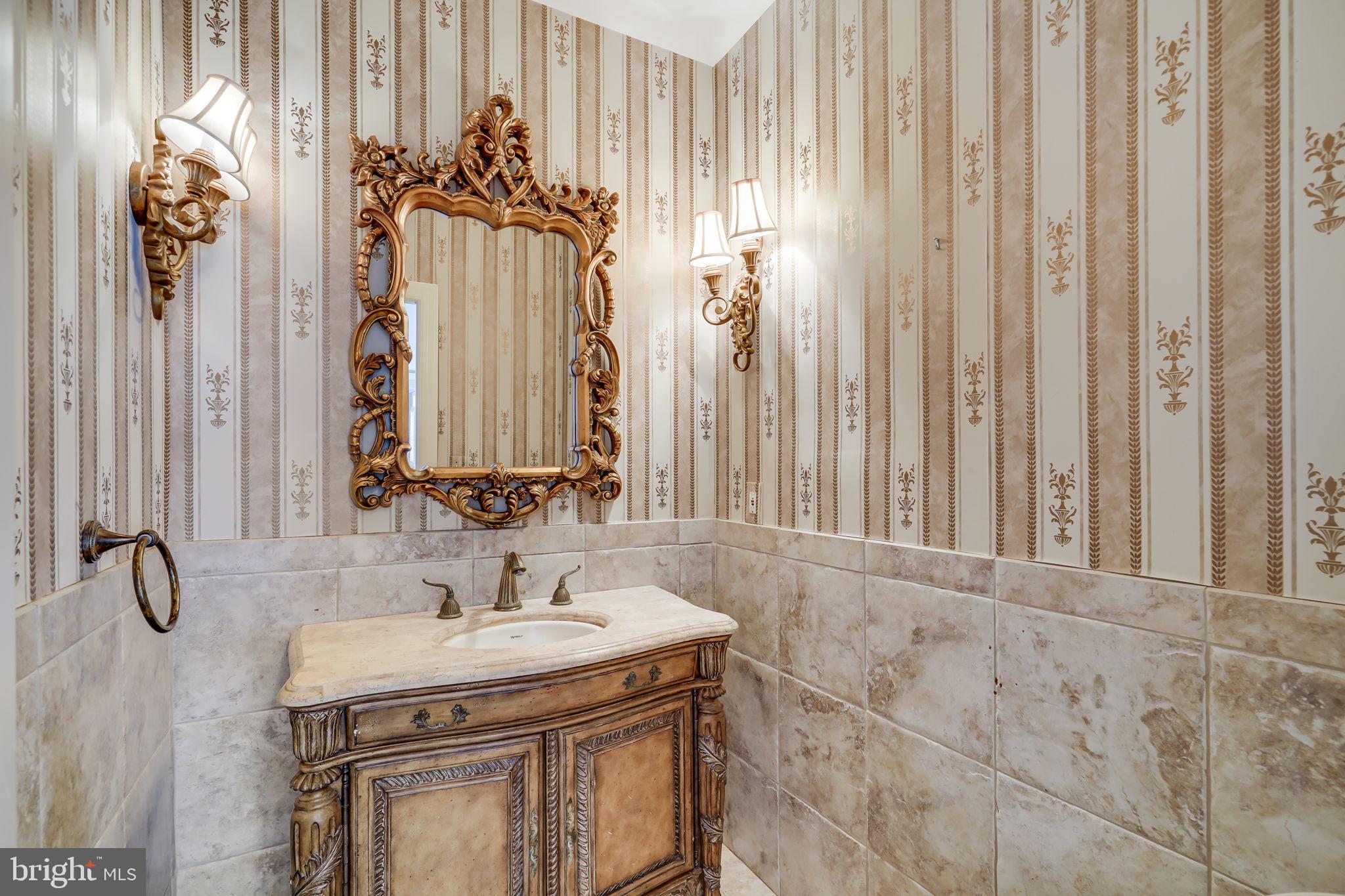 1607 South Arlington Ridge Road Arlington, VA 22202 - Photo 15 of 80 Powder Room Main level off Family Room