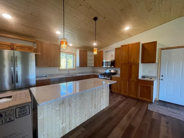 $379,900 | 28445 230th Street, Akeley, MN 56433