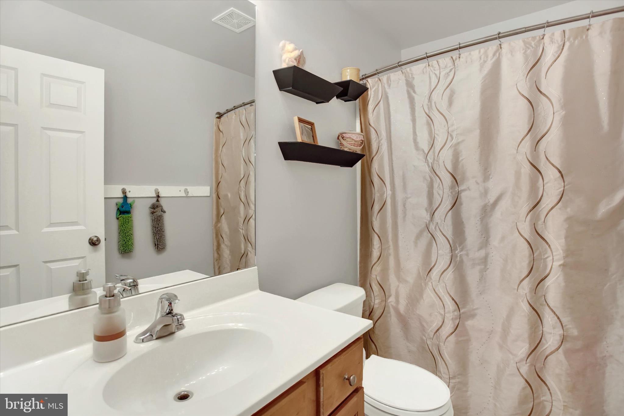 596 Fox Ridge Lane Lebanon, PA 17042 - Photo 16 of 31 Gallery Image 16