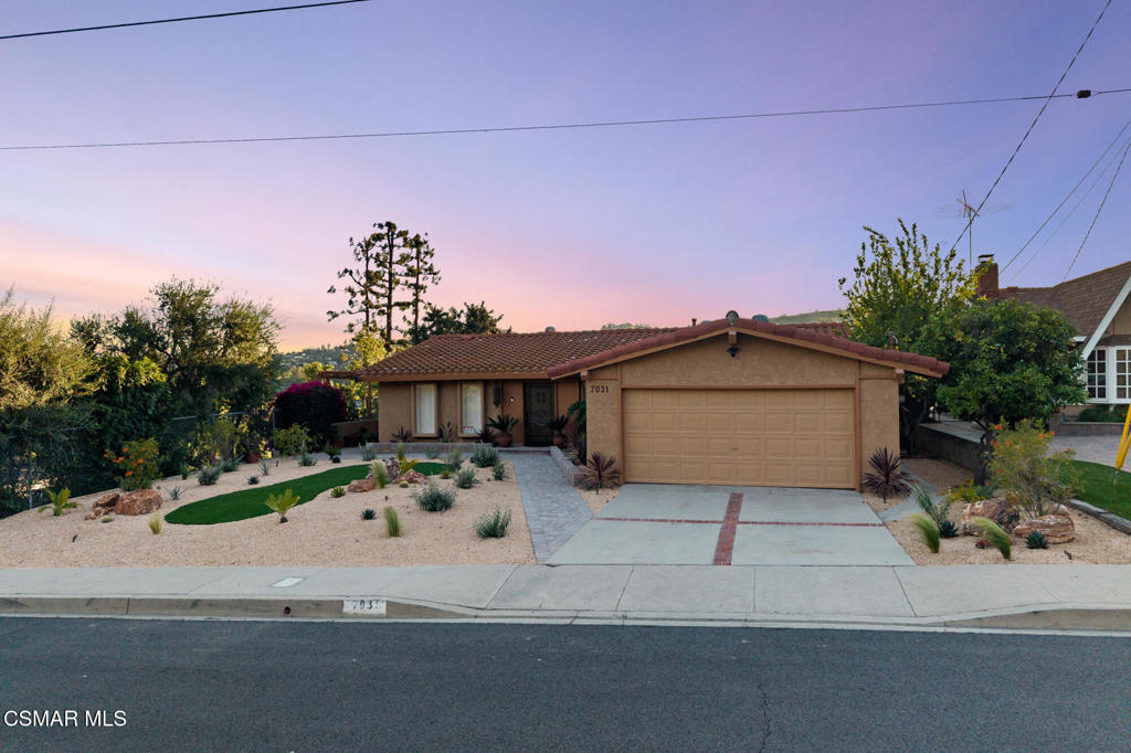 7031 Rivol Road West Hills, CA 91307 - Photo 17 of 32