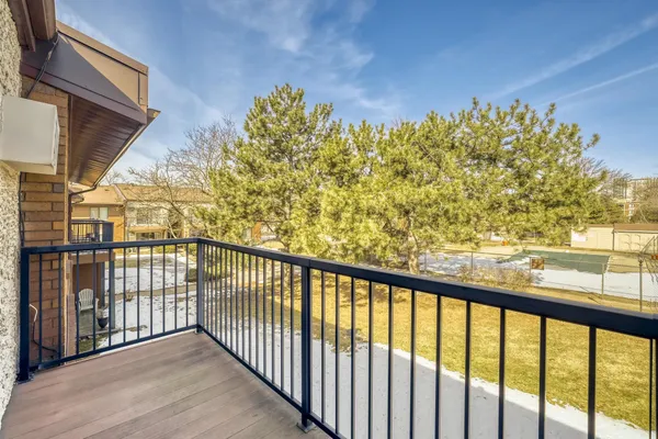 $129,900 | 7340 York Avenue South, Unit 208, Edina, MN 55435