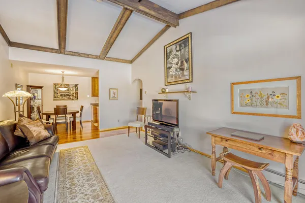 $129,900 | 7340 York Avenue South, Unit 208, Edina, MN 55435