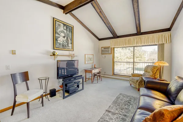 $129,900 | 7340 York Avenue South, Unit 208, Edina, MN 55435