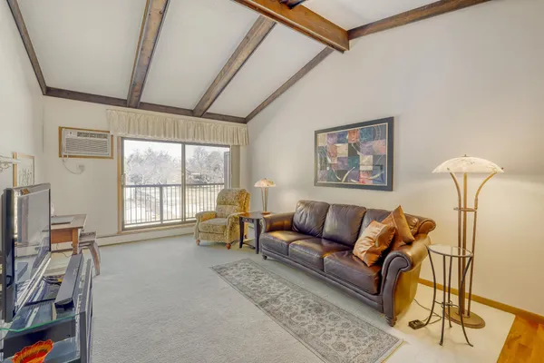 $129,900 | 7340 York Avenue South, Unit 208, Edina, MN 55435