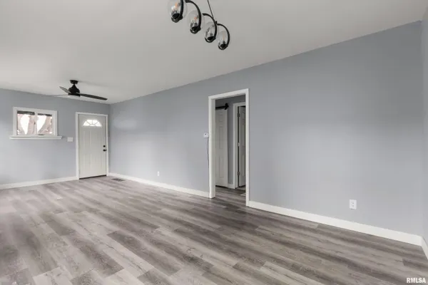 $99,900 | 2811 North Wisconsin Avenue, Peoria, IL 61603
