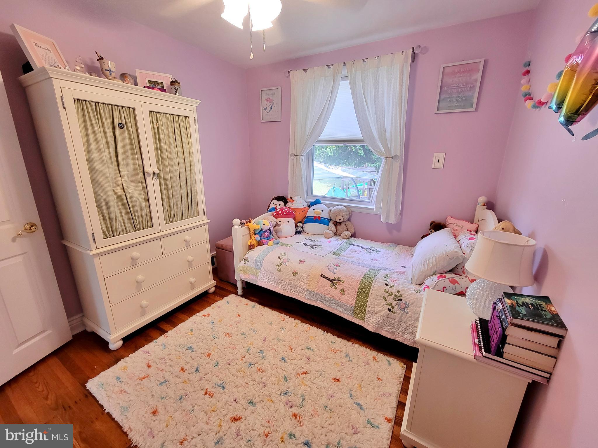 2913 Gelena Road Philadelphia, PA 19152 - Photo 16 of 29 Bedroom 3