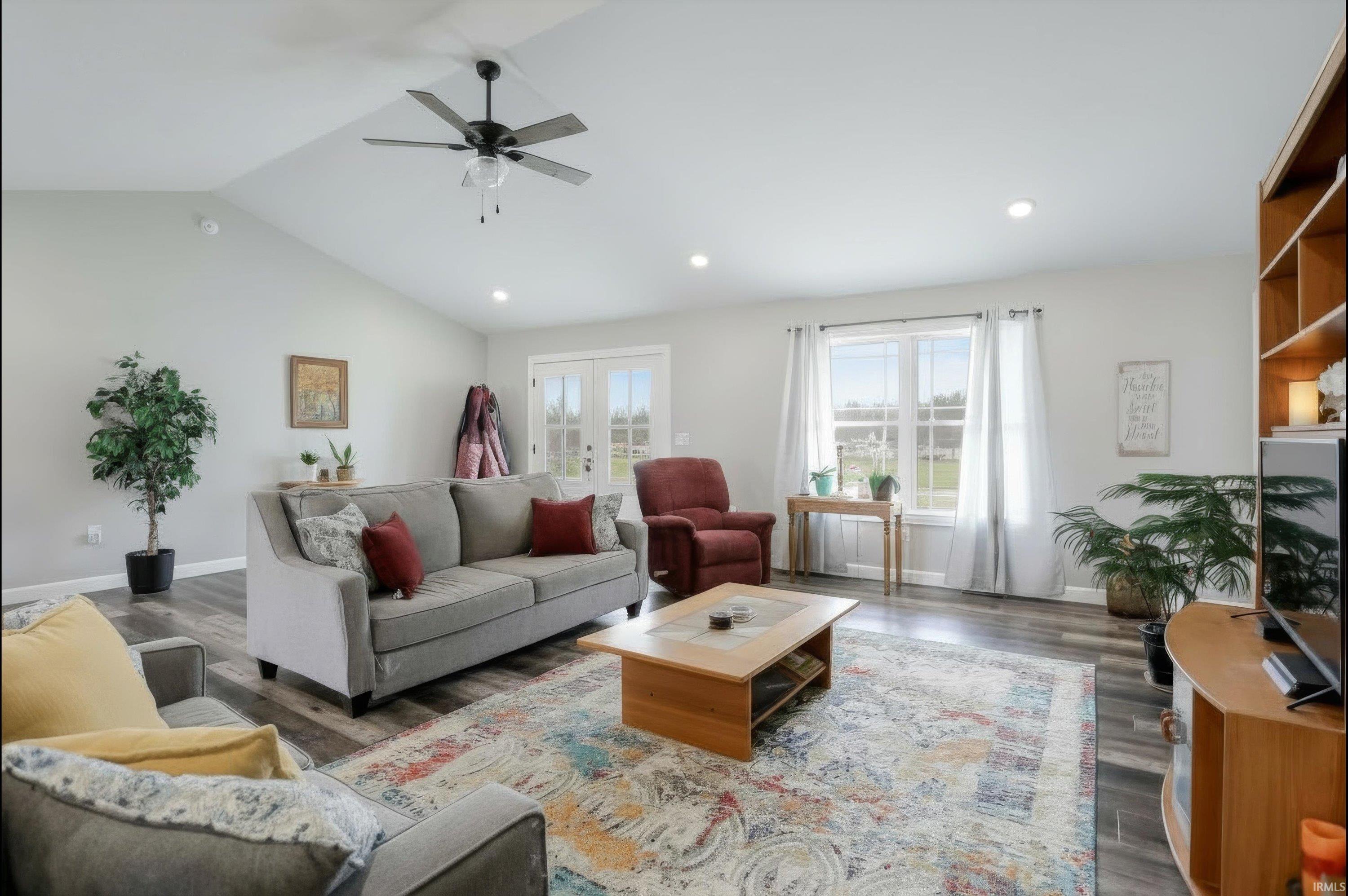 11 Ians Crossing Bedford, IN 47421 - Photo 3 of 36