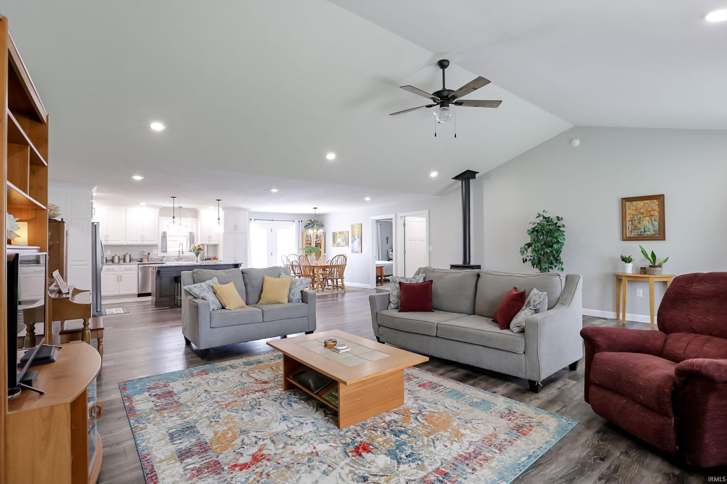 11 Ians Crossing Bedford, IN 47421 - Photo 5 of 36