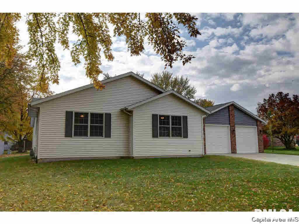 14 Red Fox Court Springfield, IL 62712 - Photo 2 of 36