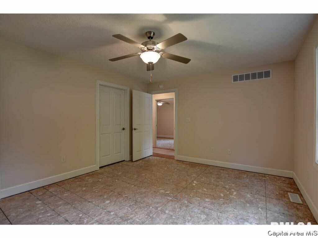14 Red Fox Court Springfield, IL 62712 - Photo 21 of 36