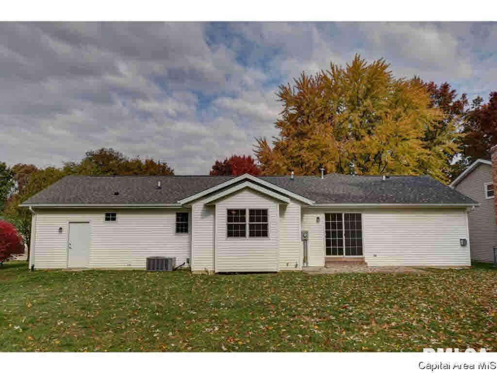 14 Red Fox Court Springfield, IL 62712 - Photo 5 of 36