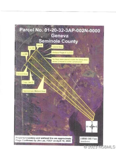 a view of a tennis court