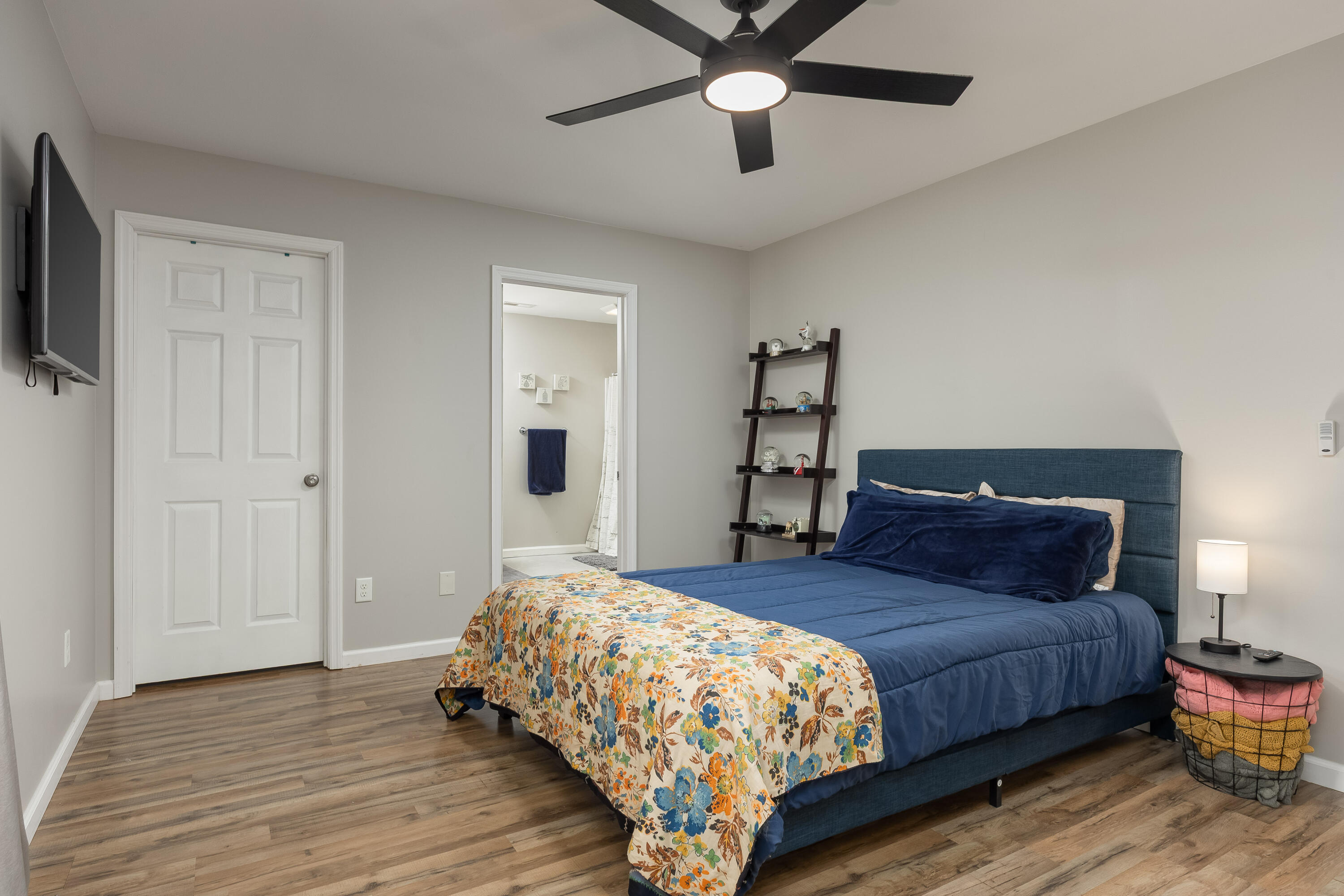 143 Meridian Way Dalton, GA 30721 - Photo 13 of 29 2026_01_January_143_Meridian_Way_0019